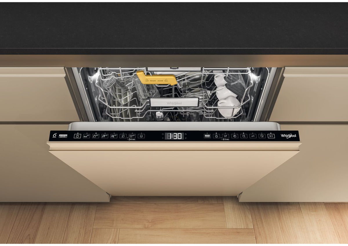 W8IHP42LUK | Whirlpool Dishwasher | Black | ao.com