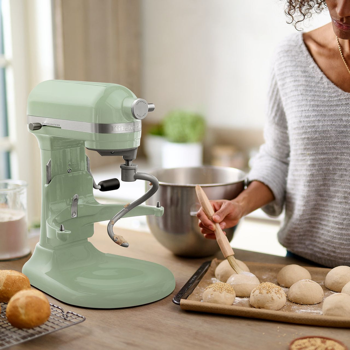 KitchenAid Artisan 5KSM60SPXBPT Stand Mixer with 5.6 Litre Bowl - Pistachio Green