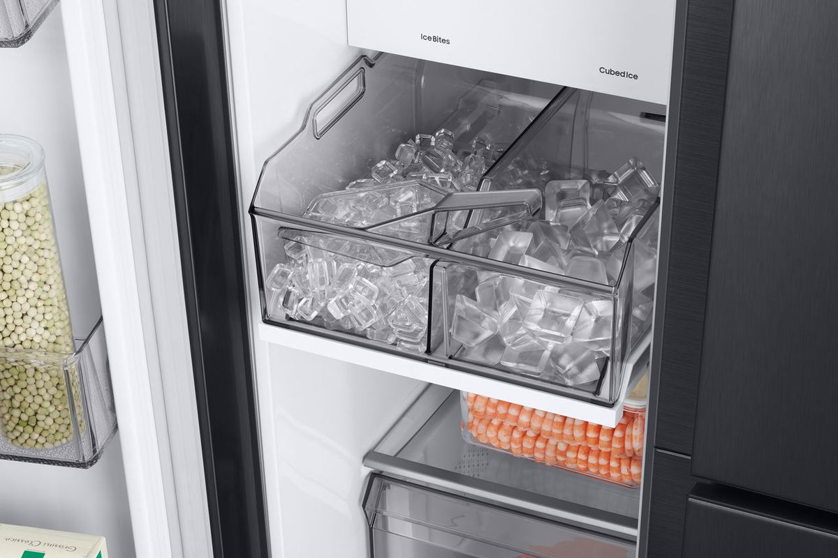 Samsung Series 9 Beverage Center™ RH69CG895DB1EU Wifi Connected Total No Frost American Fridge Freezer - Black