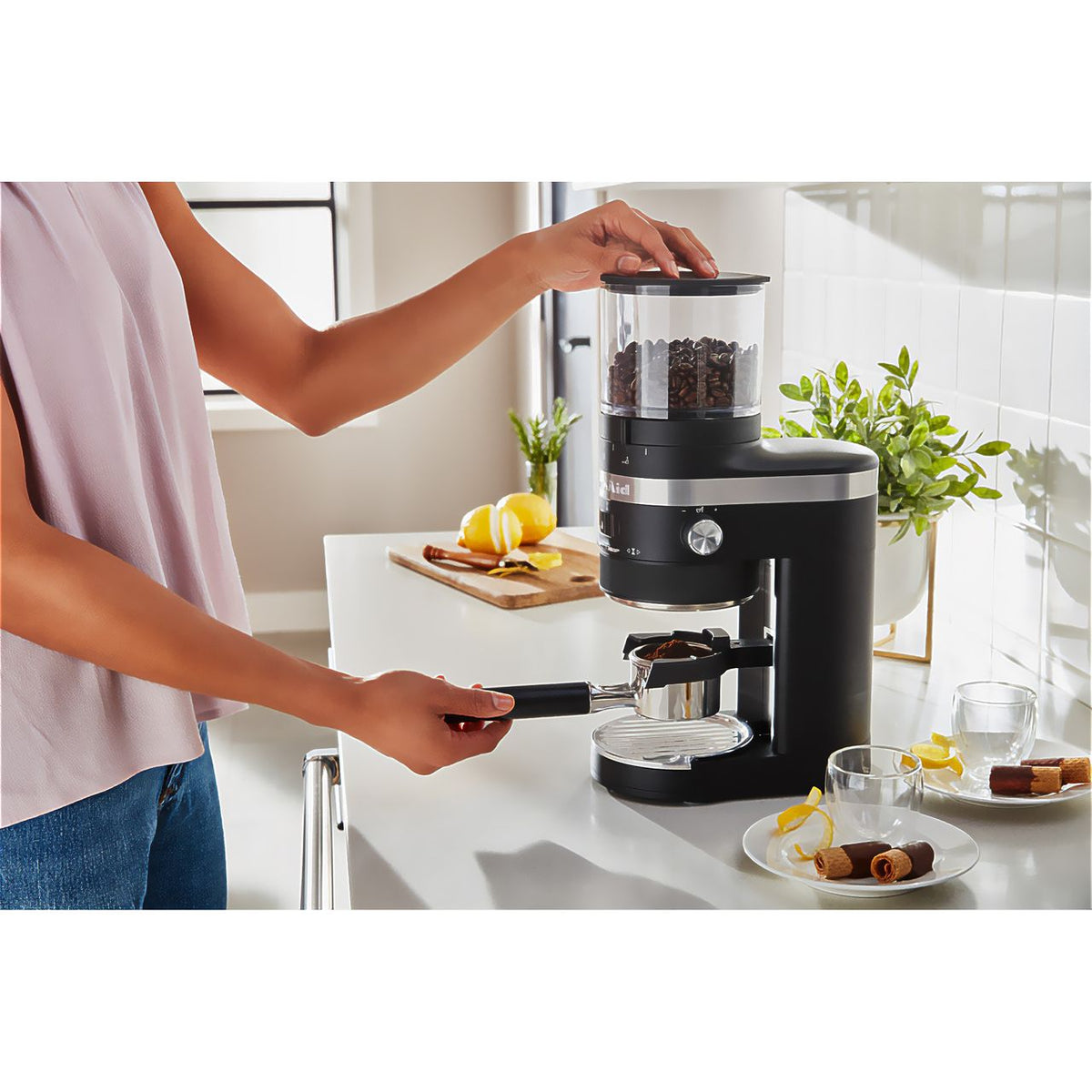 KitchenAid 5KCG8433BBM Burr grinder - Matte Black