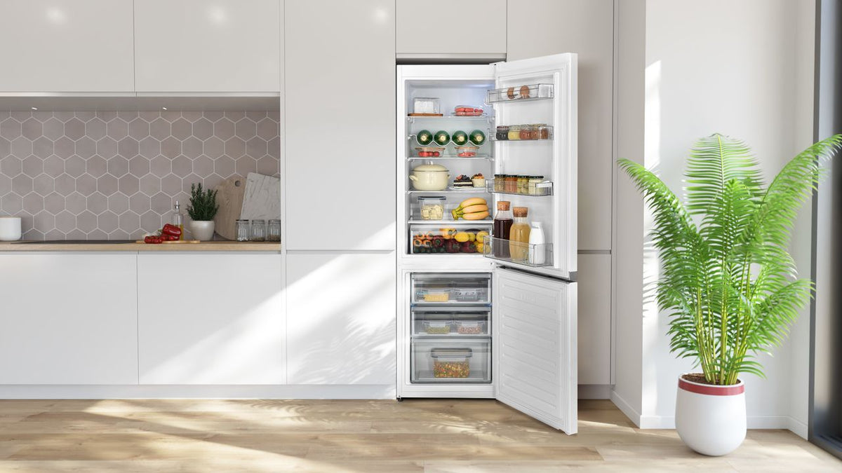 Sharp SJ-BB04DTXSE2-EN 60-40 Fridge Freezer - Silver - E Rated