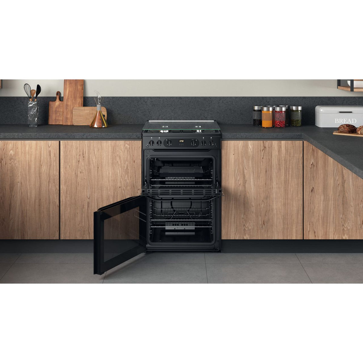 Hotpoint HDM67G0CCB-UK Gas Cooker - Black - A+-A+ Rated