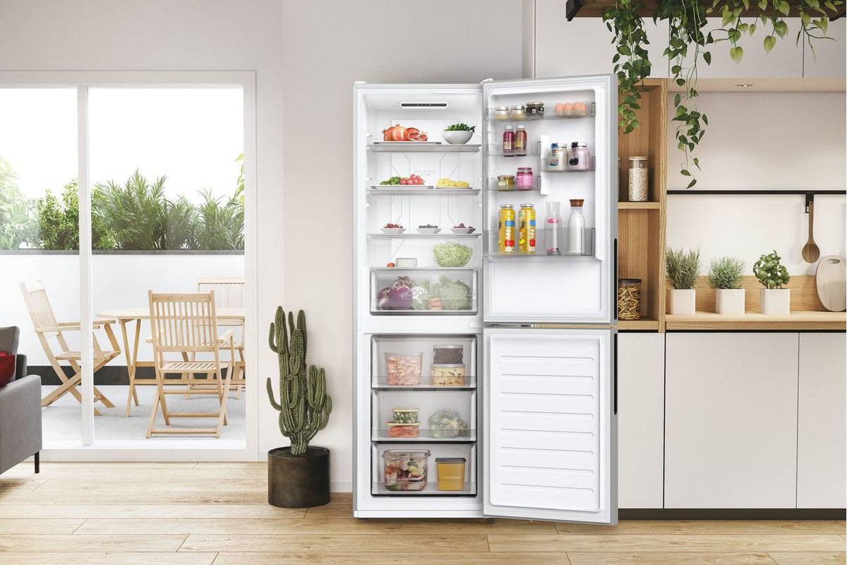 Hoover H-FRIDGE 500 HOCE4T618ESK Wifi Connected 60-40 Total No Frost Fridge Freezer - Silver - E Rated