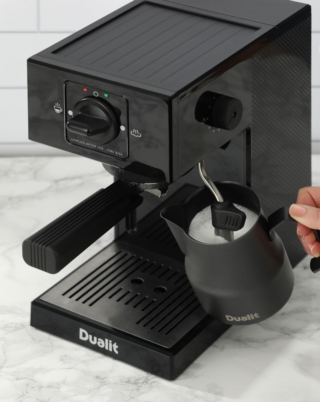 Dualit 84470 Espresso Coffee Machine - Matte Black