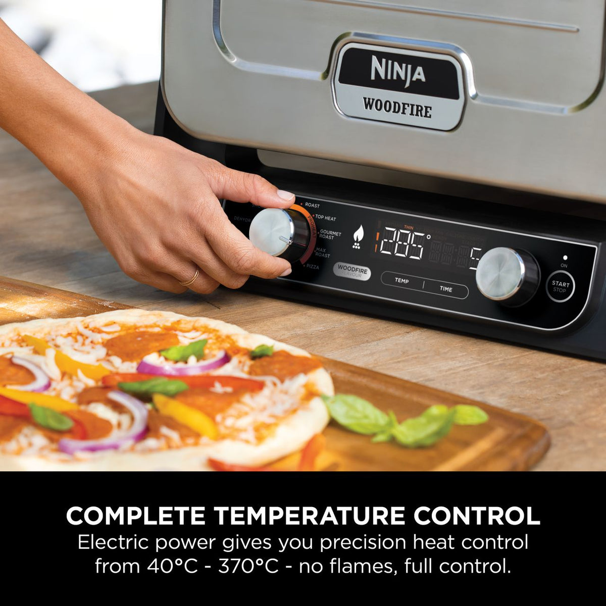 Ninja Woodfire Electric Outdoor Oven OO101UK Health Grill - Terracotta