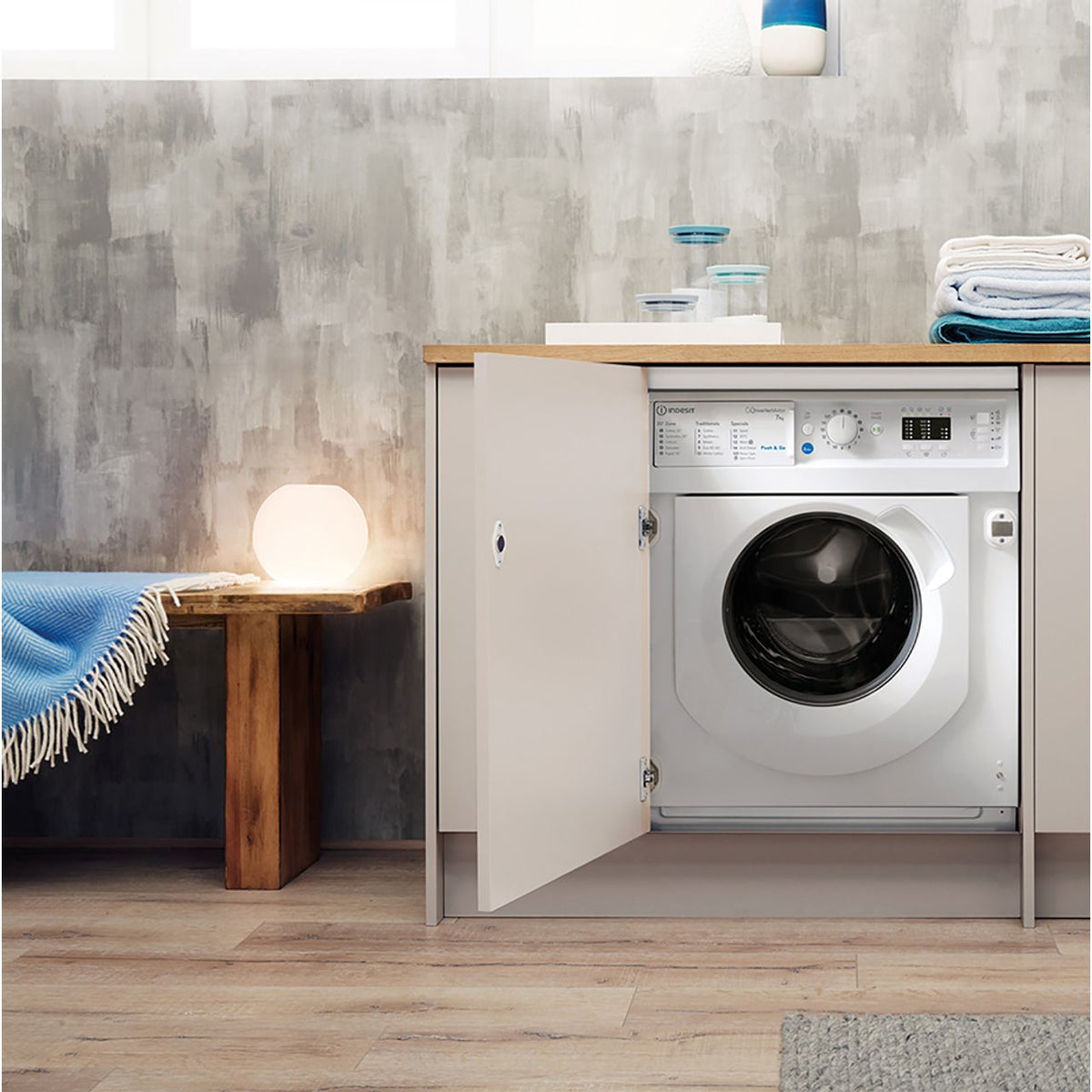 Indesit BIWMIL71252UKN Integrated 7kg Washing Machine with 1200 rpm - White - E Rated