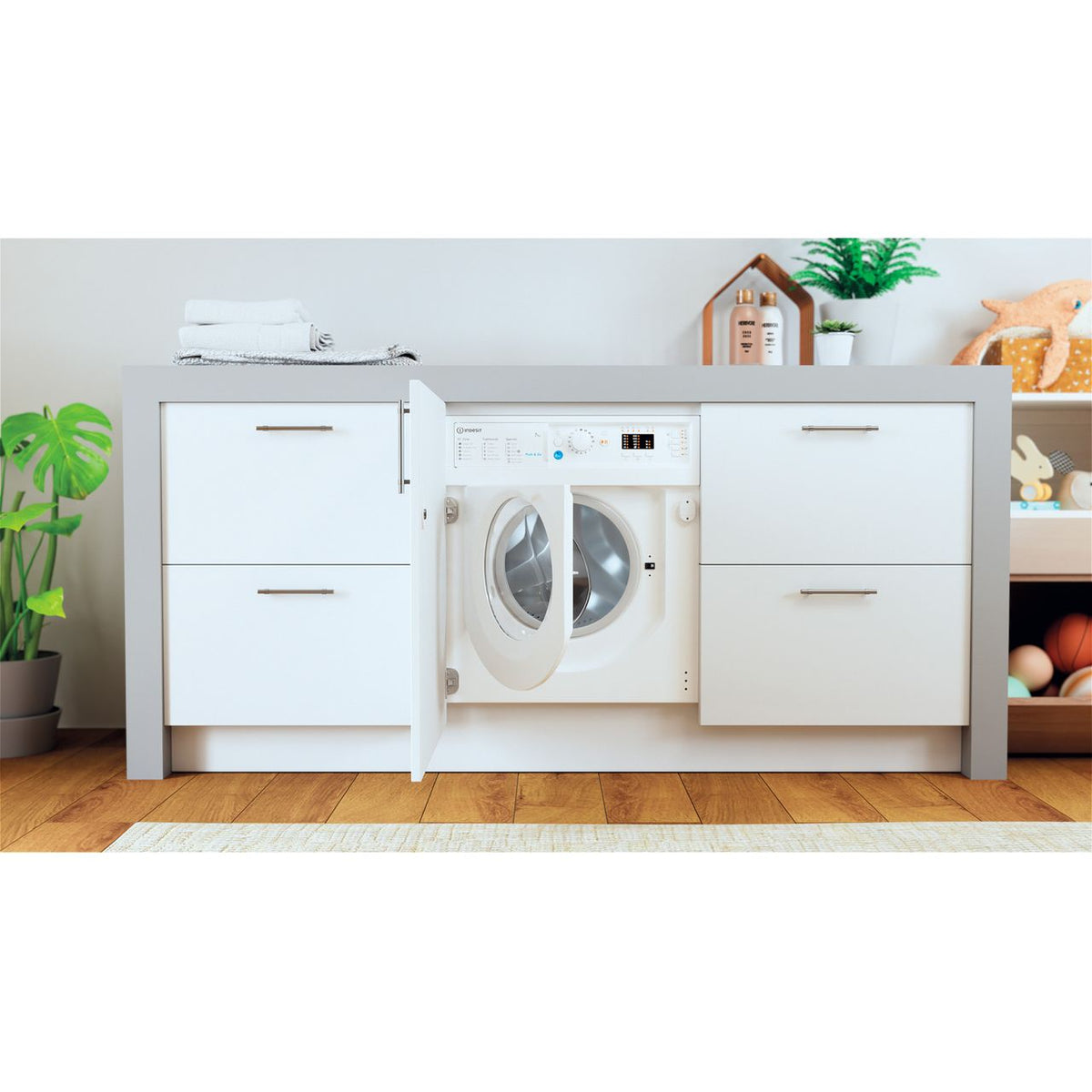 Indesit BIWMIL71252UKN Integrated 7kg Washing Machine with 1200 rpm - White - E Rated