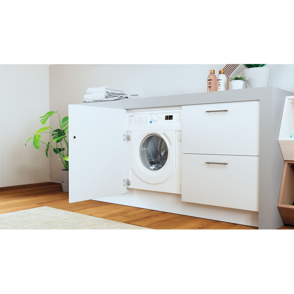 Indesit BIWMIL71252UKN Integrated 7kg Washing Machine with 1200 rpm - White - E Rated