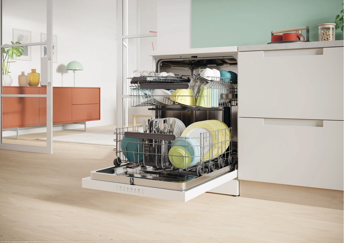 Candy RapidÓ CF5C7F0W Wifi Connected Standard Dishwasher - White - C Rated