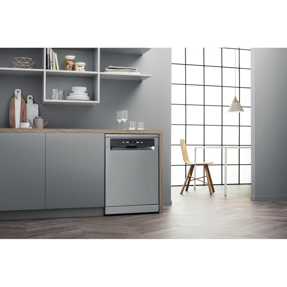 Hotpoint HFC3C26WCXUK Standard Dishwasher - Silver - E Rated