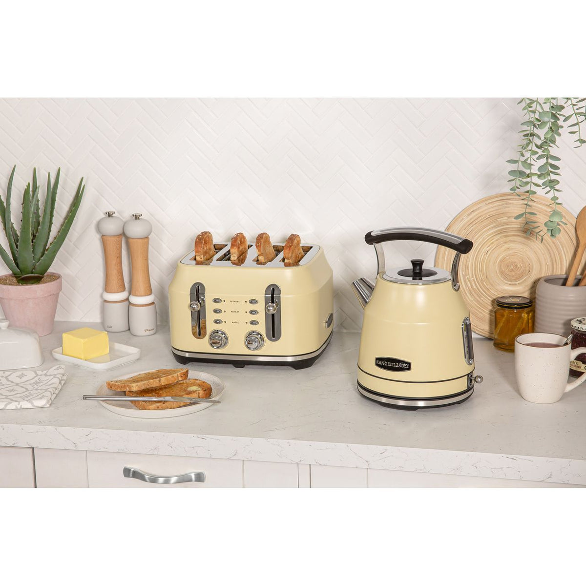 Rangemaster RMCL4S201CM 4 Slice Toaster - Almond Cream