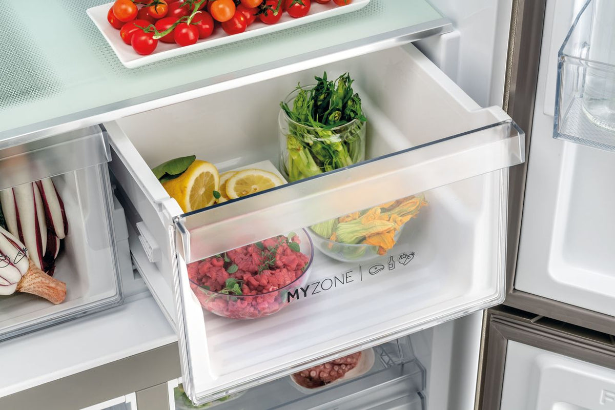 Haier Cube 90 Series 5 HCR59F19ENMM Total No Frost American Fridge Freezer - Silver - E Rated