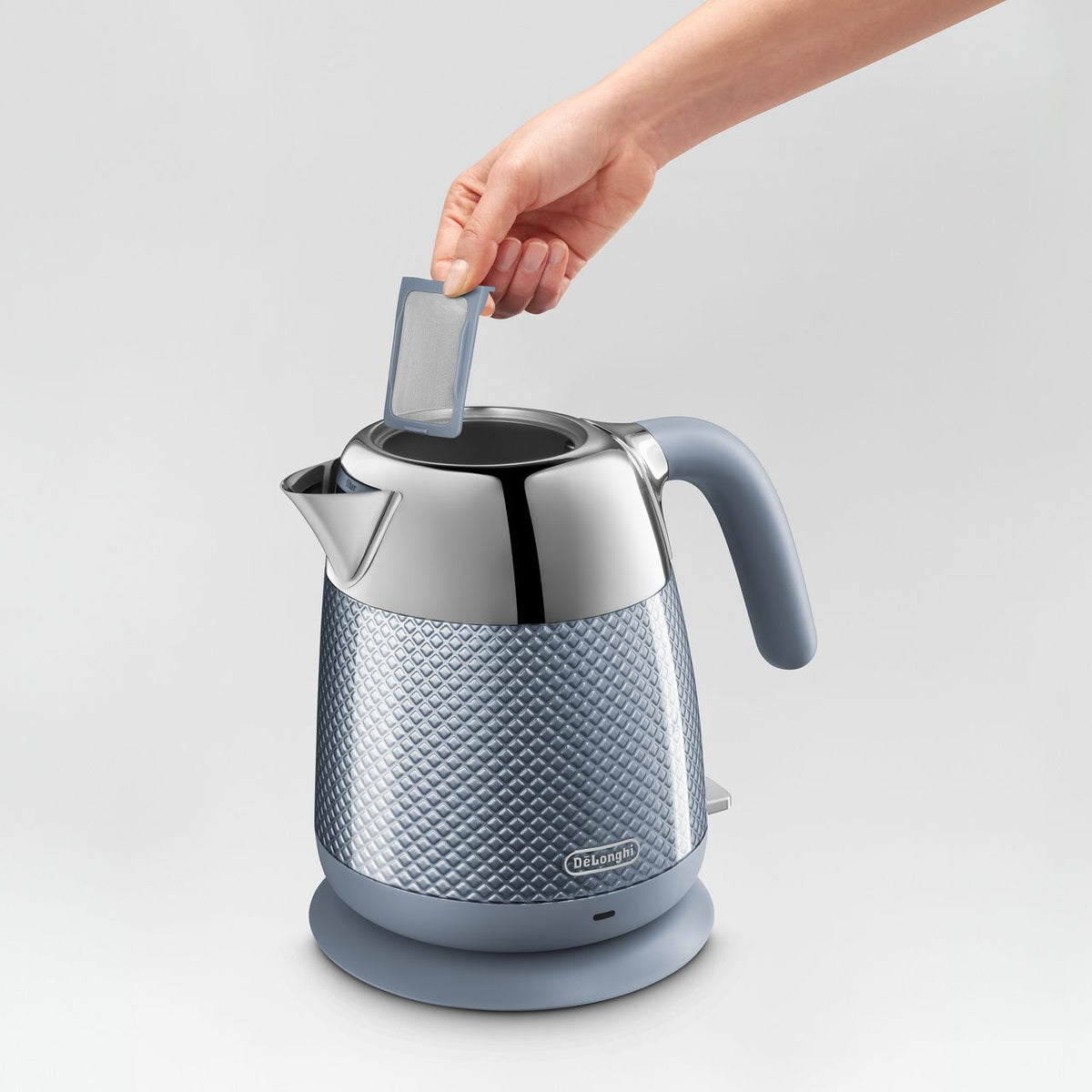 De'Longhi KBL3001.GY Kettle - Blue