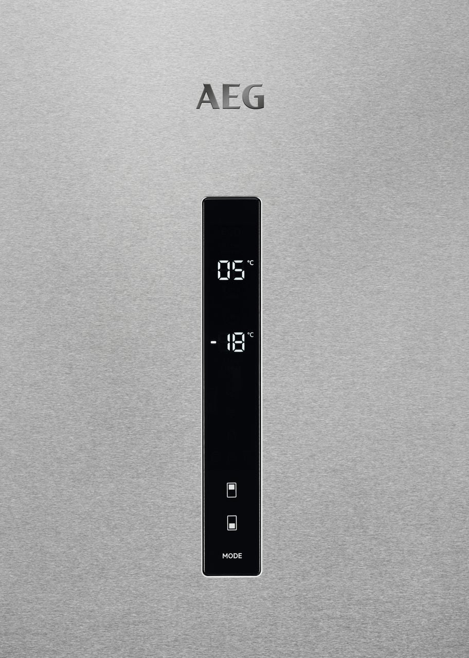 AEG 7000 UltraFresh+ RCB732E3MX 60-40 Total No Frost Fridge Freezer - Stainless Steel - E Rated