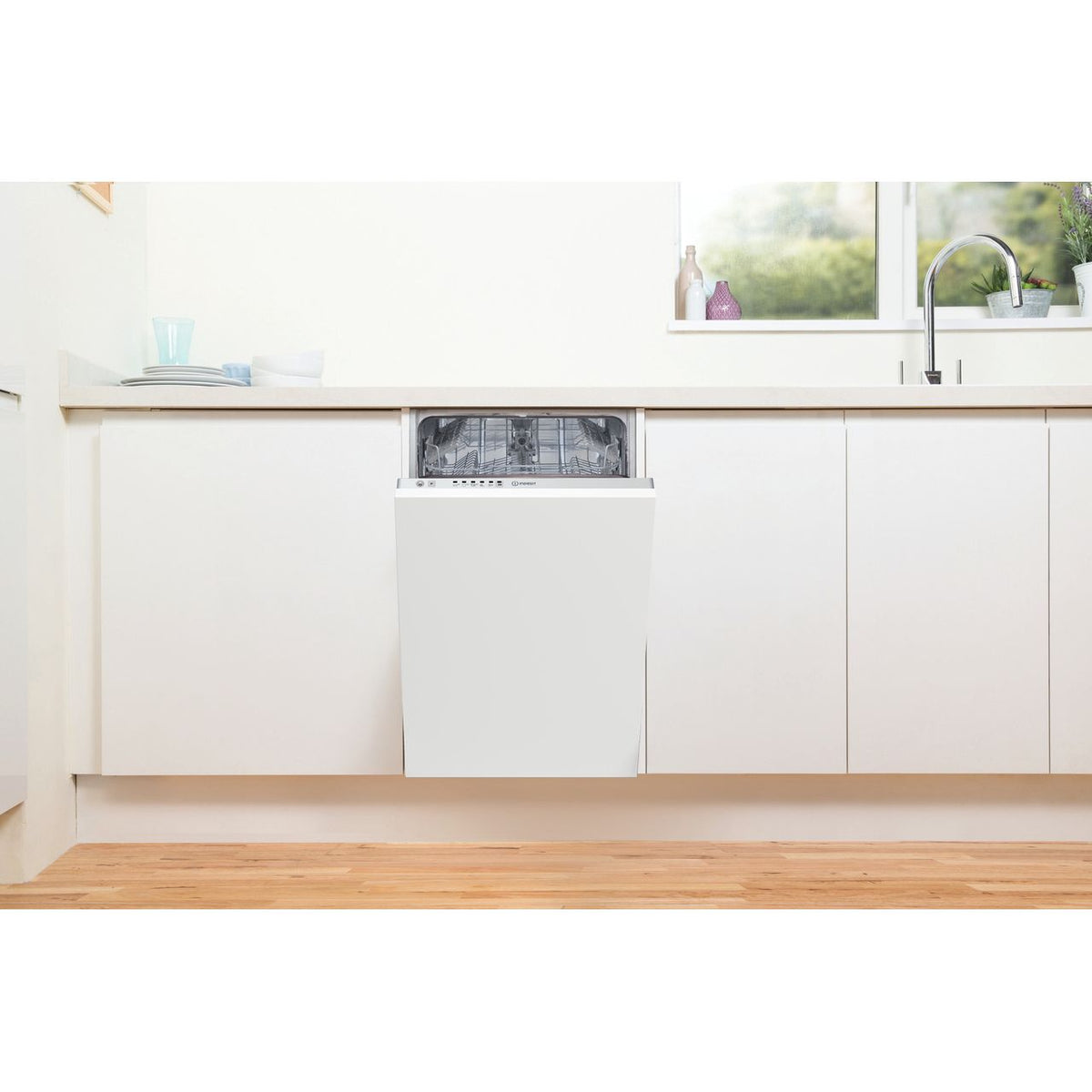 Indesit DI9E2B10UK Fully Integrated Slimline Dishwasher - White Control Panel - F Rated