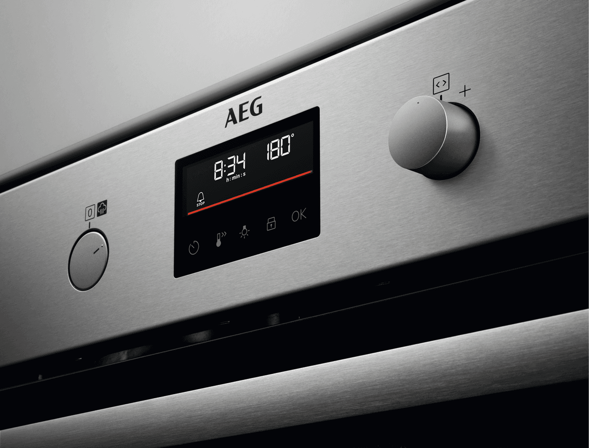 AEG Steambake BPS355061M Built In Electric Single Oven with Pyrolytic Cleaning - Stainless Steel - A+ Rated